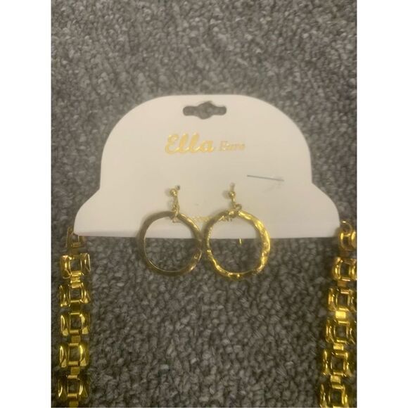 Bejeweled Necklace - Picture 4 of 6